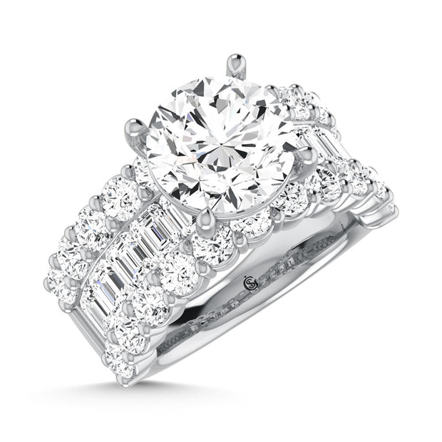 14K White Gold Lab Grown Diamond 8 1/5  Ct.Tw. Round and Emerald Band